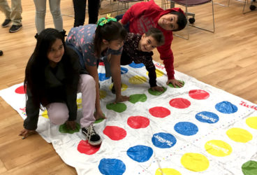 children playing twister